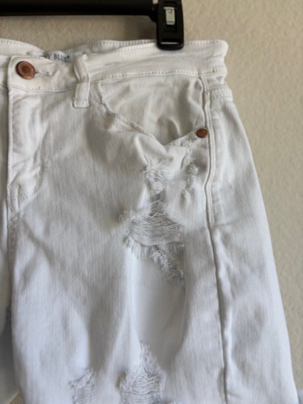 Judy Blue Jean Shorts Women Sz M White Denim Cut Off Distressed Thrashed Summer - Picture 4 of 9